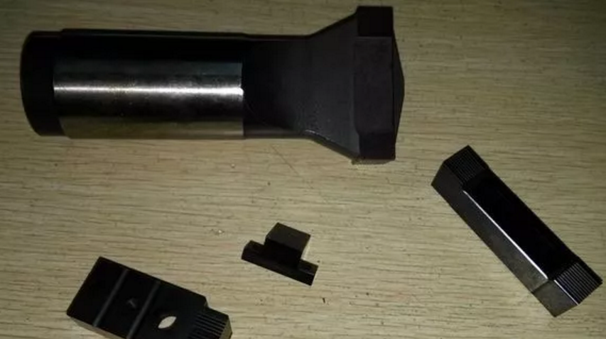 Accesorios de máquinas de soldadura de alambre de alambre automotriz ultrasónico Cuatro piezas 